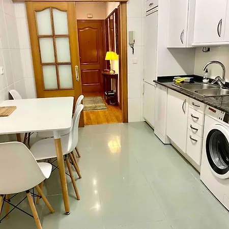 Junto A Parking Precioso Muy Centrico En Σαν Σεμπαστιάν