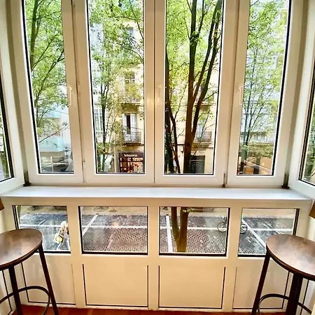 Junto A Parking Precioso Muy Centrico En Apartamento